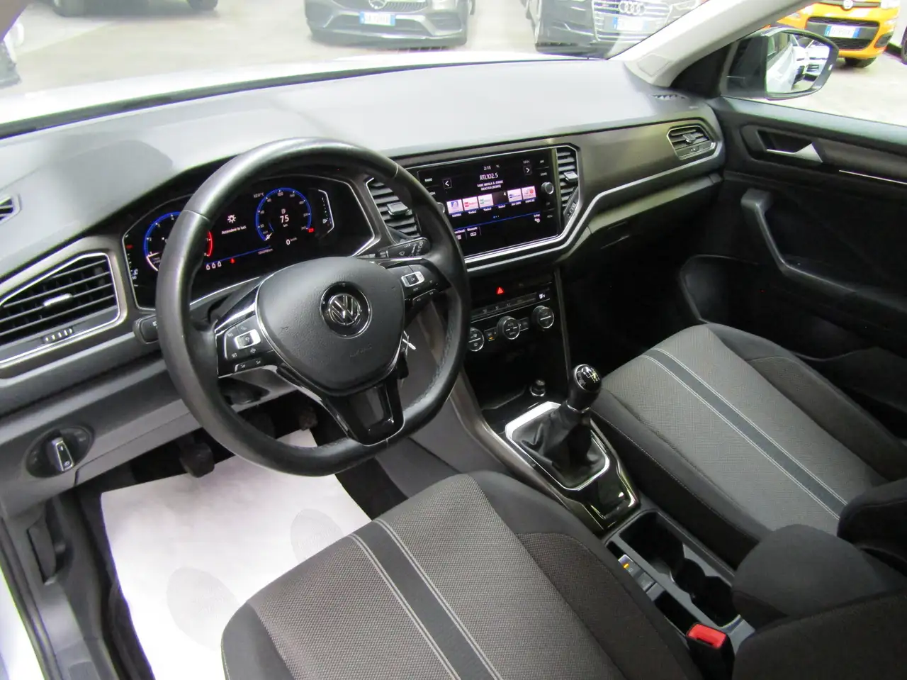 2019 Volkswagen T-Roc T-Roc 1.0 TSI Style Manuale * 104.000 KM REALI *, photograph 8