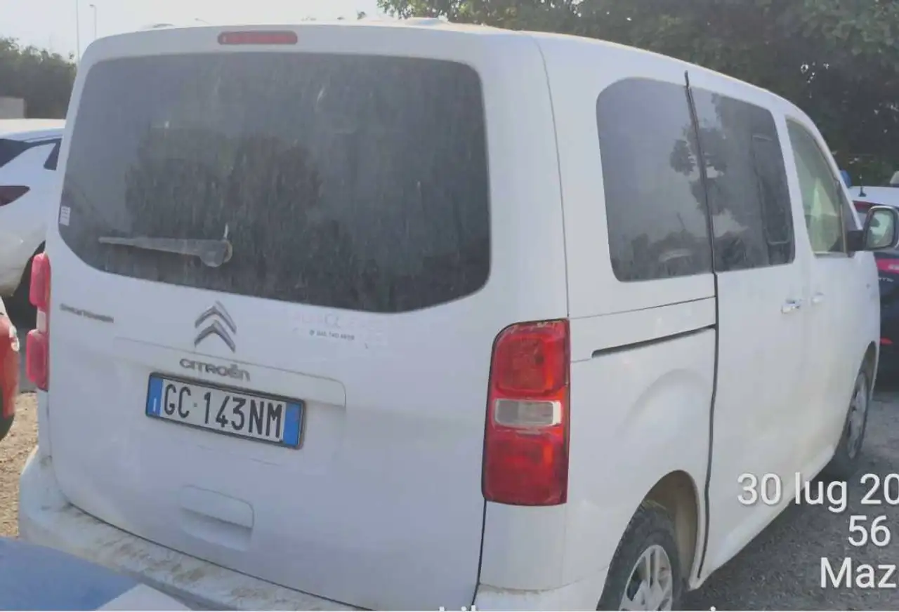 2020 Citroen Spacetourer SPACETOURER BlueHDi 100 S&S XS Business - GC143NM, photograph 3