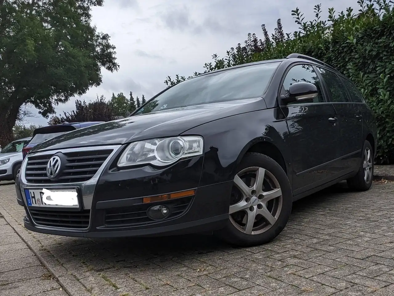 Volkswagen Passat Variant Passat Variant Diesel 2.0 TDI DPF Trendline Blue Motion Technology — photo 1 of 10