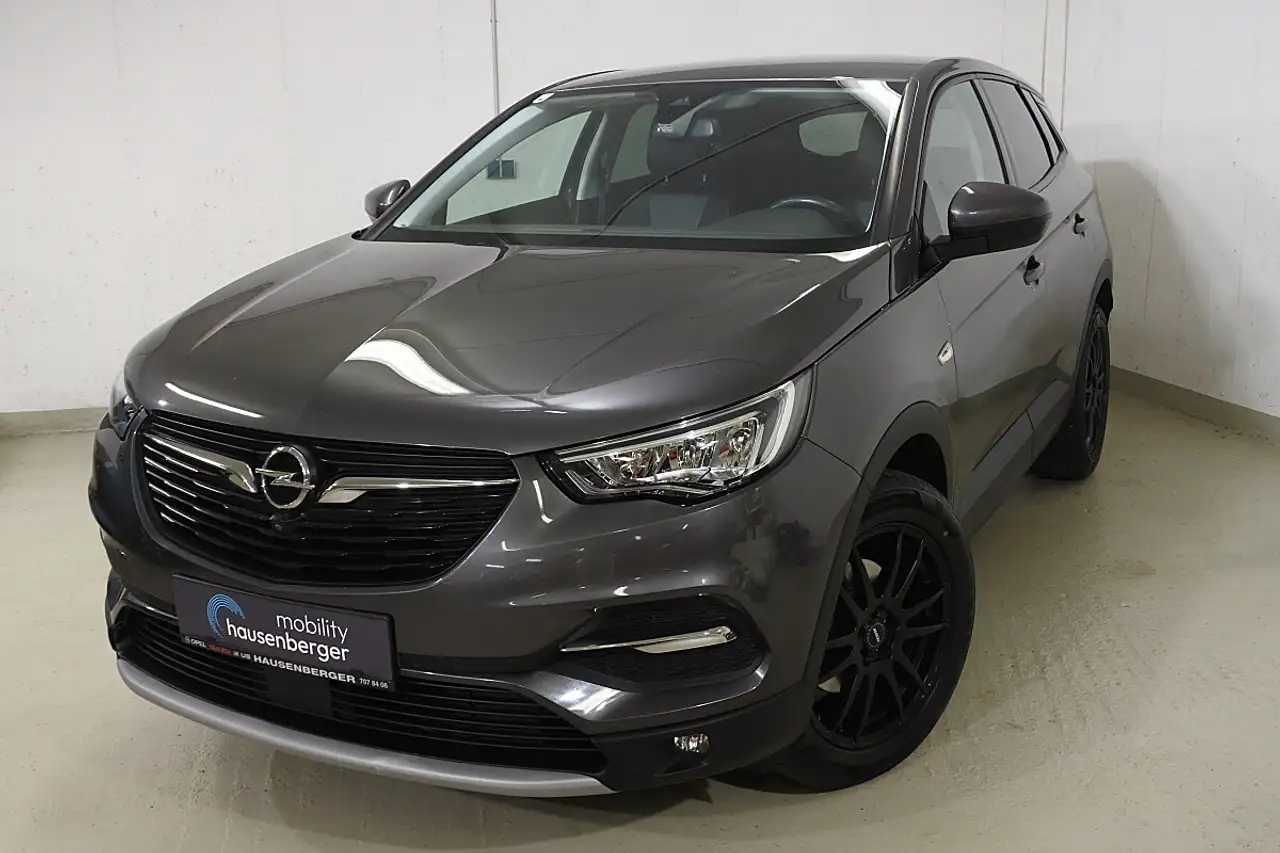 Opel Grandland X 1,2 Turbo Dir. Inj. Elegance Start/Stop — photo 1 of 10