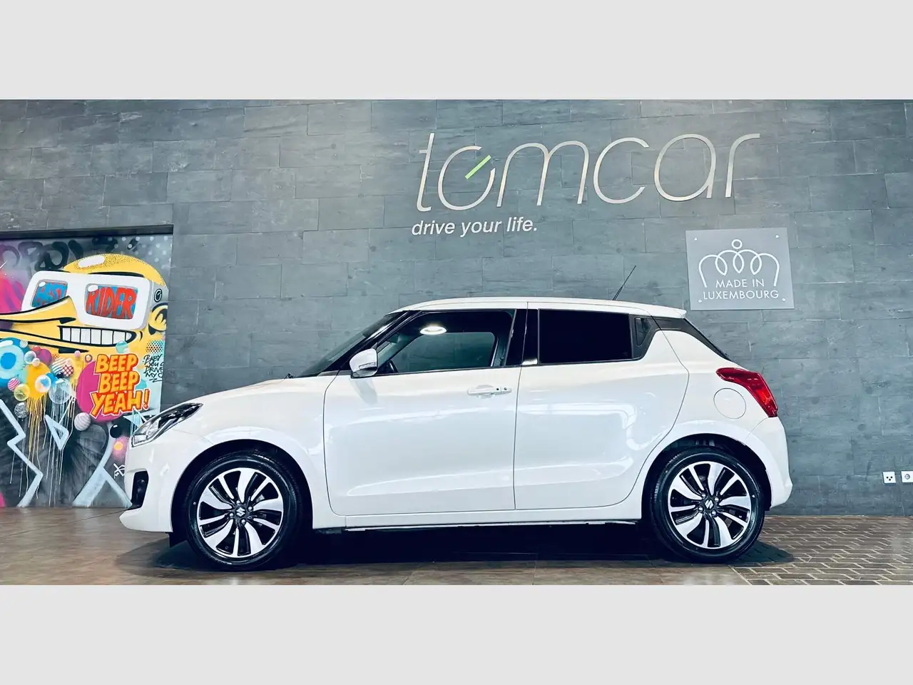 Suzuki Swift SWIFT COMFORT DUALJET MILD-HYBRID — photo 1 of 12