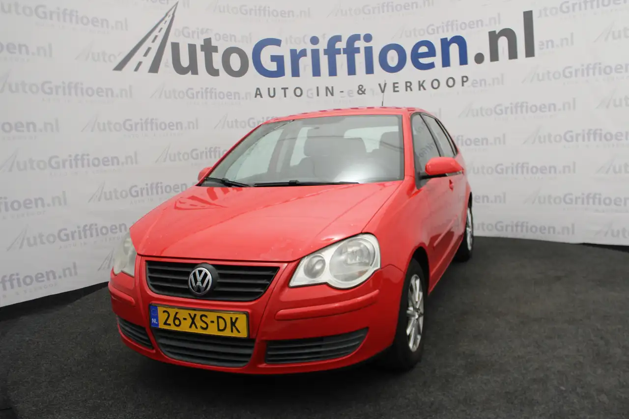 Volkswagen Polo 1.4-16V Optive nette 5-deurs met trekhaak en nieuw — photo 1 of 40