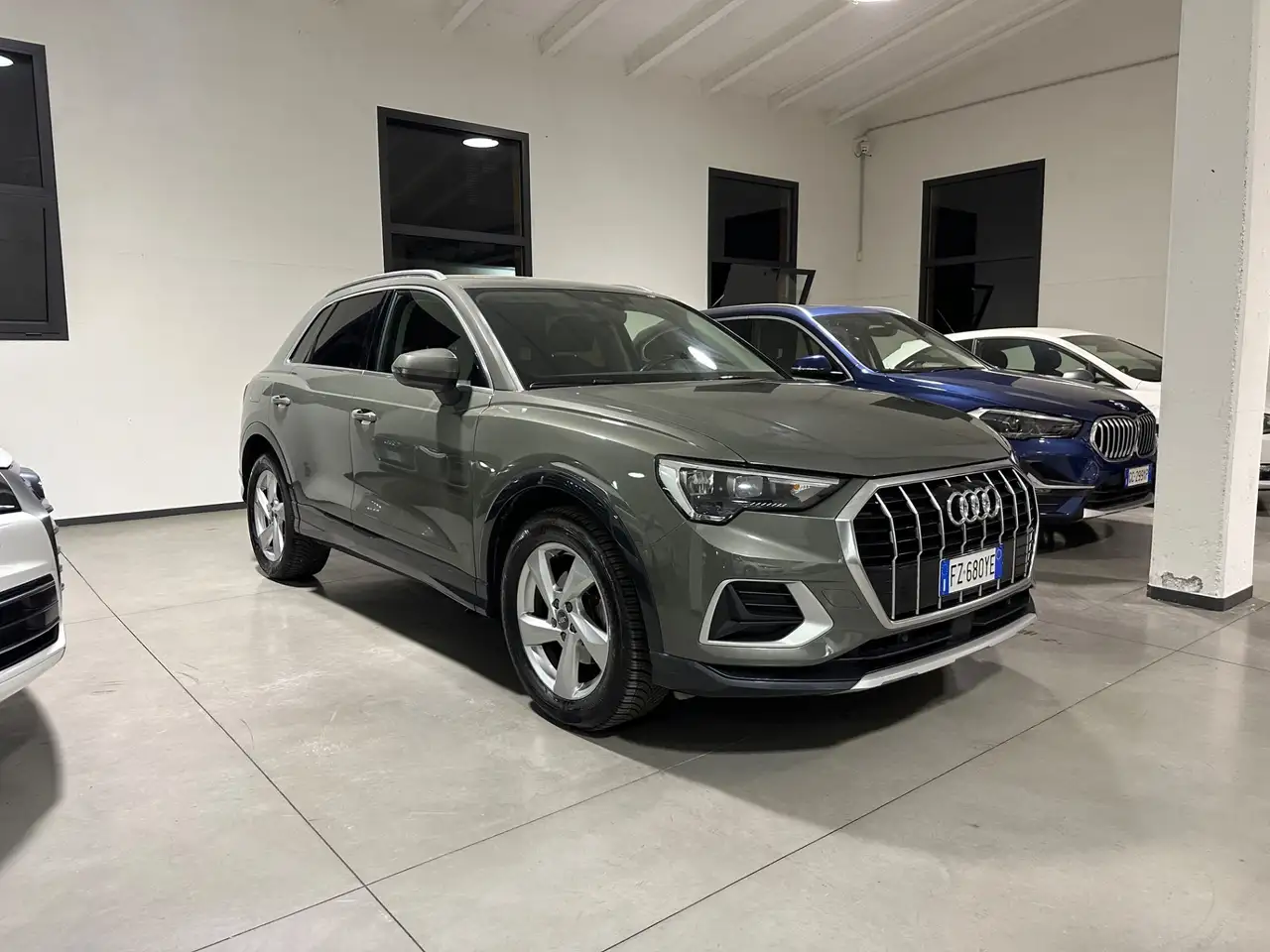 Audi Q3 Q3 35 TDI S tronic S line edition — photo 1 of 15