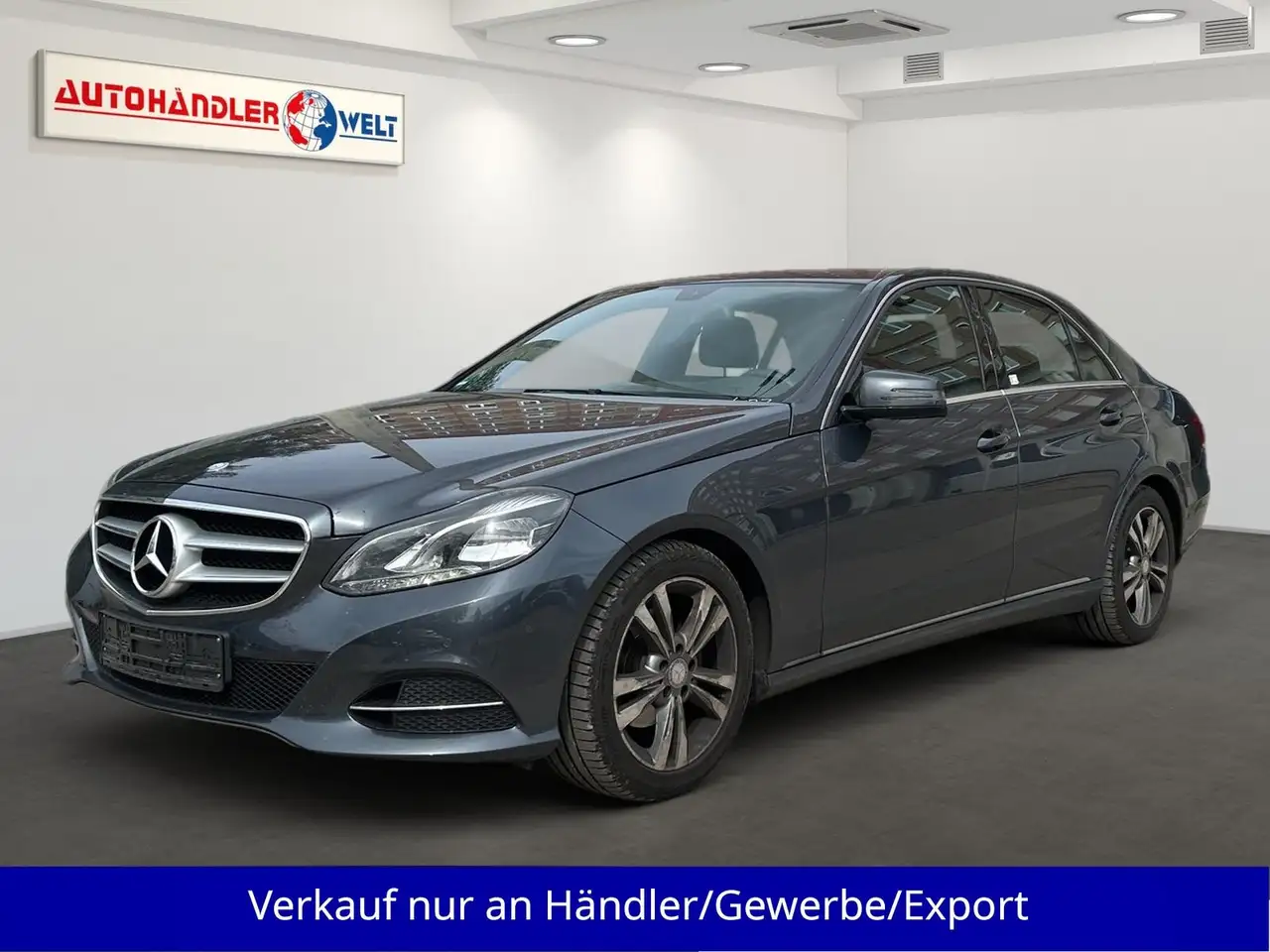 Mercedes-Benz E 200 E200 CGI Automatik LED Leder SHZ Navi PDC — photo 1 of 18