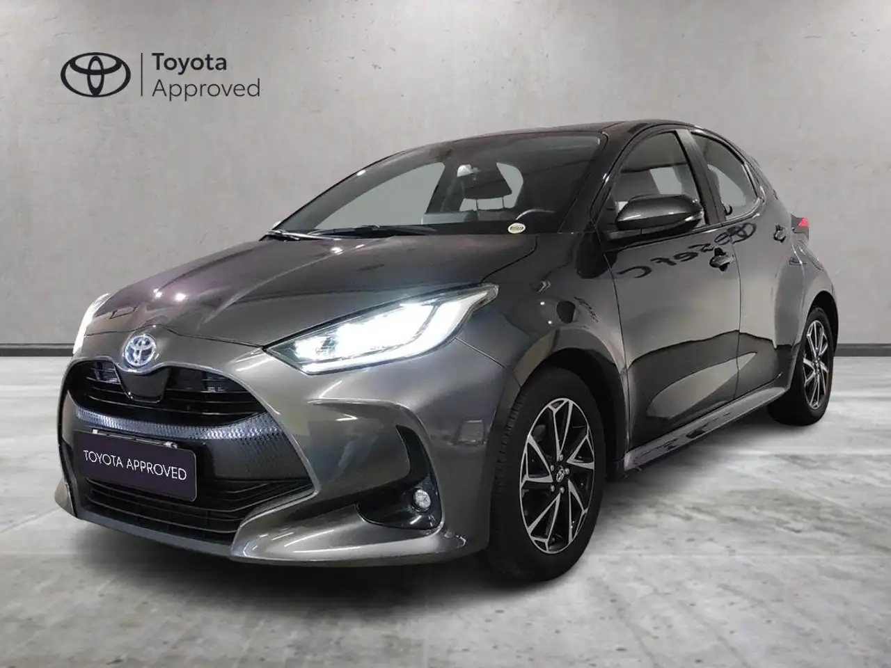 Toyota Yaris 1.5 Hybrid 5 porte Trend AREA C FREE — photo 1 of 12