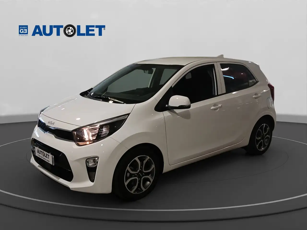 Kia Picanto Picanto III 2021 1.0 dpi Style — photo 1 of 21