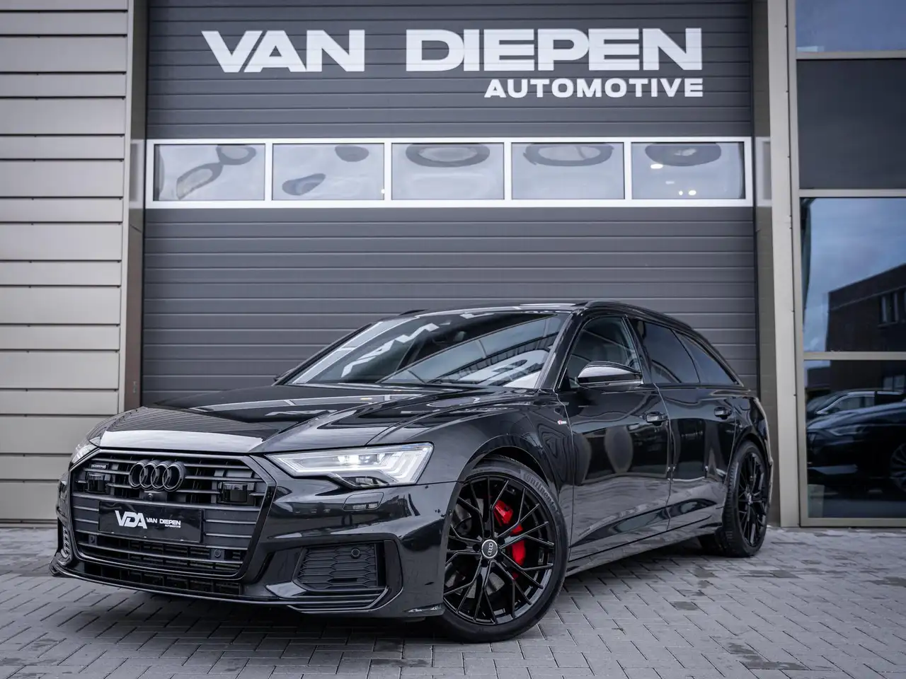 Audi A6 Avant 55 TFSI e quattro Competition - S6 Diff l Ma — photo 1 of 40