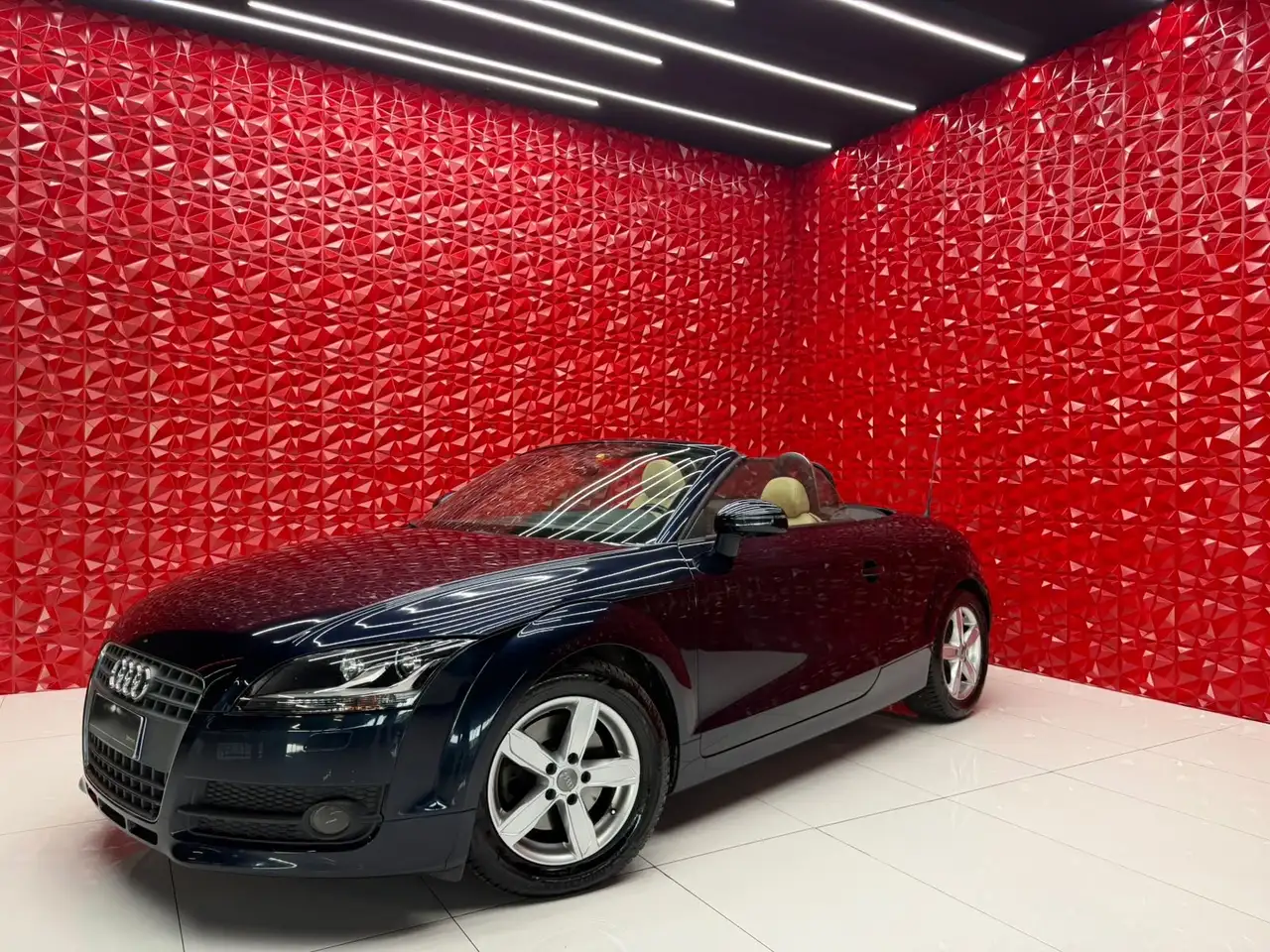Audi TT Roadster 2.0 tfsi Advanced Plus CABRIO — photo 1 of 15