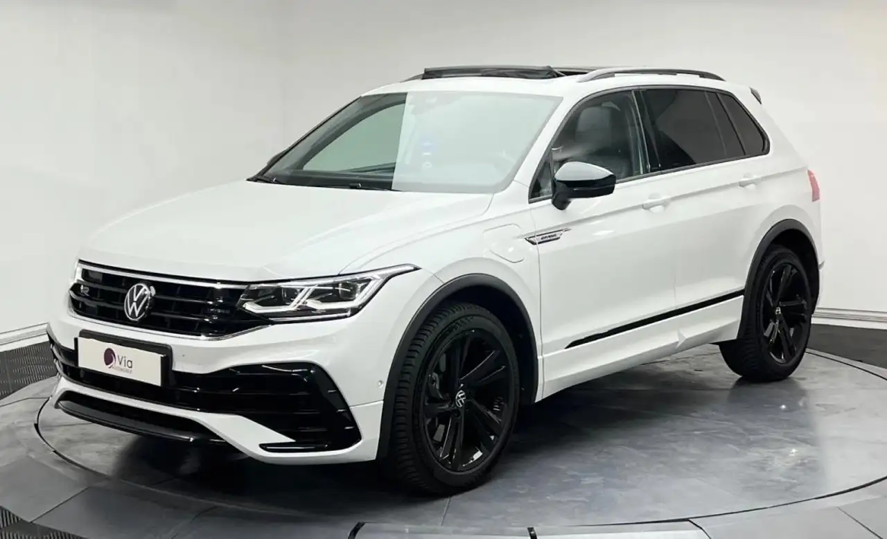Volkswagen Tiguan 1.4 EHYB R-Line Exclusive eHybrid — photo 1 of 21