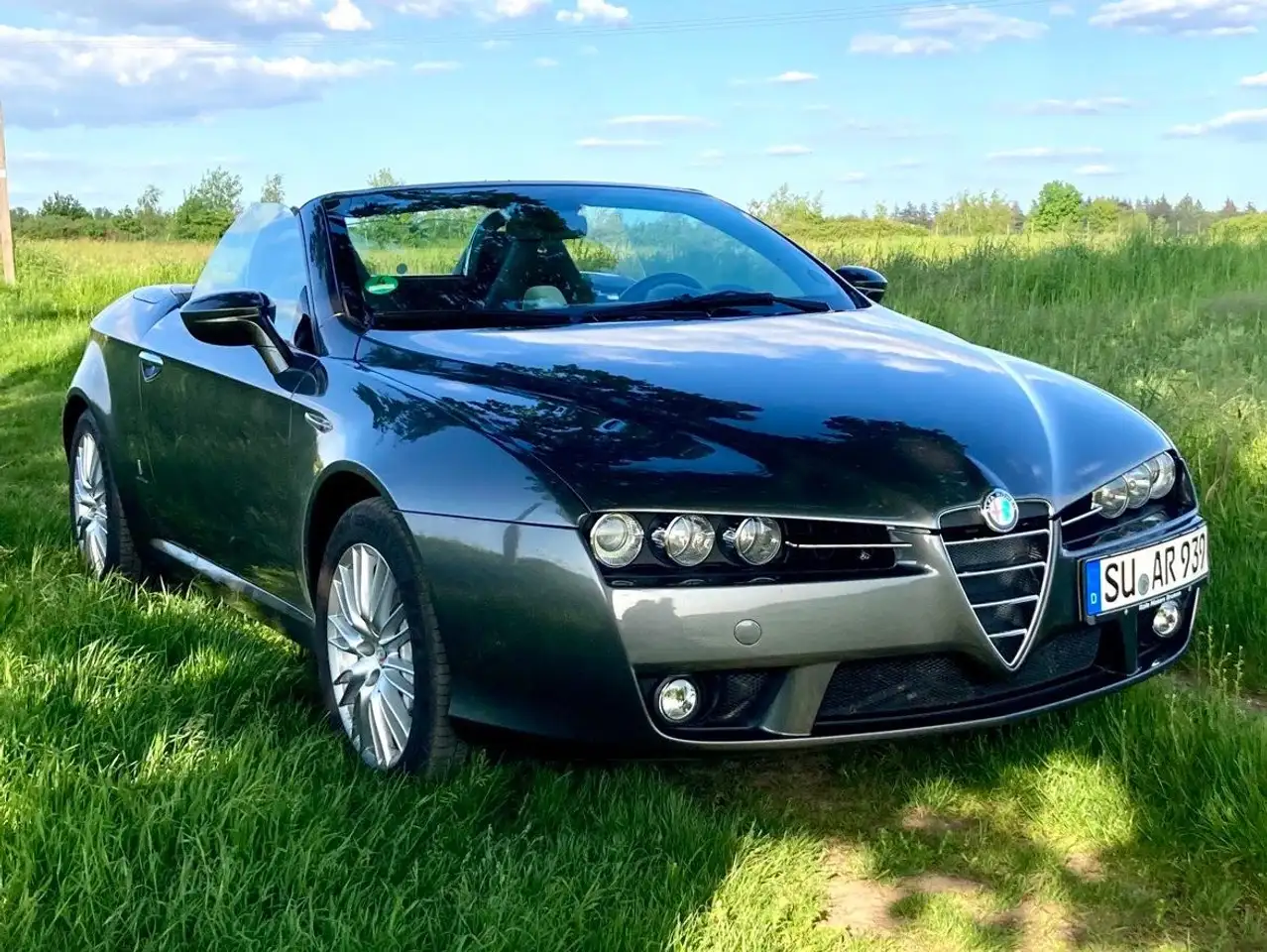 Alfa Romeo Spider Spider 2.4 JTDM 20V DPF Aut. — photo 1 of 5