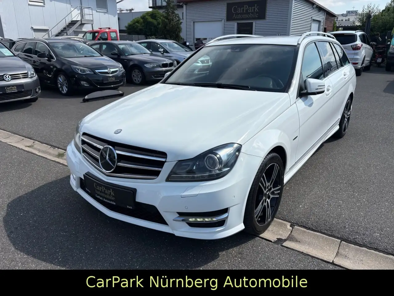 Mercedes-Benz C 250 C T-Modell C 250 CDI Edition C — photo 1 of 25
