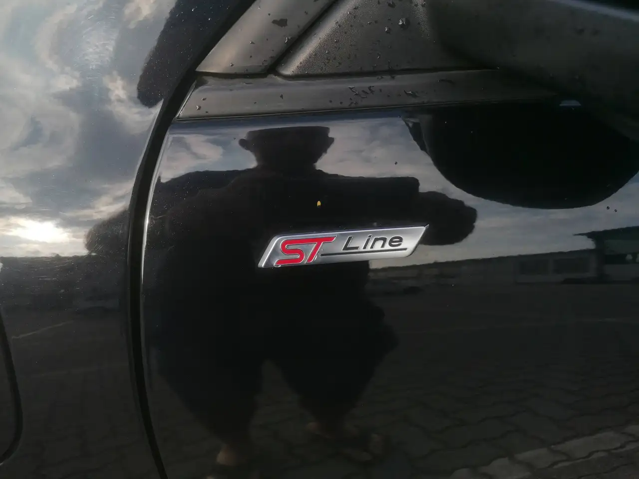 Ford Kuga Kuga III 2020 2.5 phev ST-Line X Design 2wd 225cv cvt — photo 1 of 7