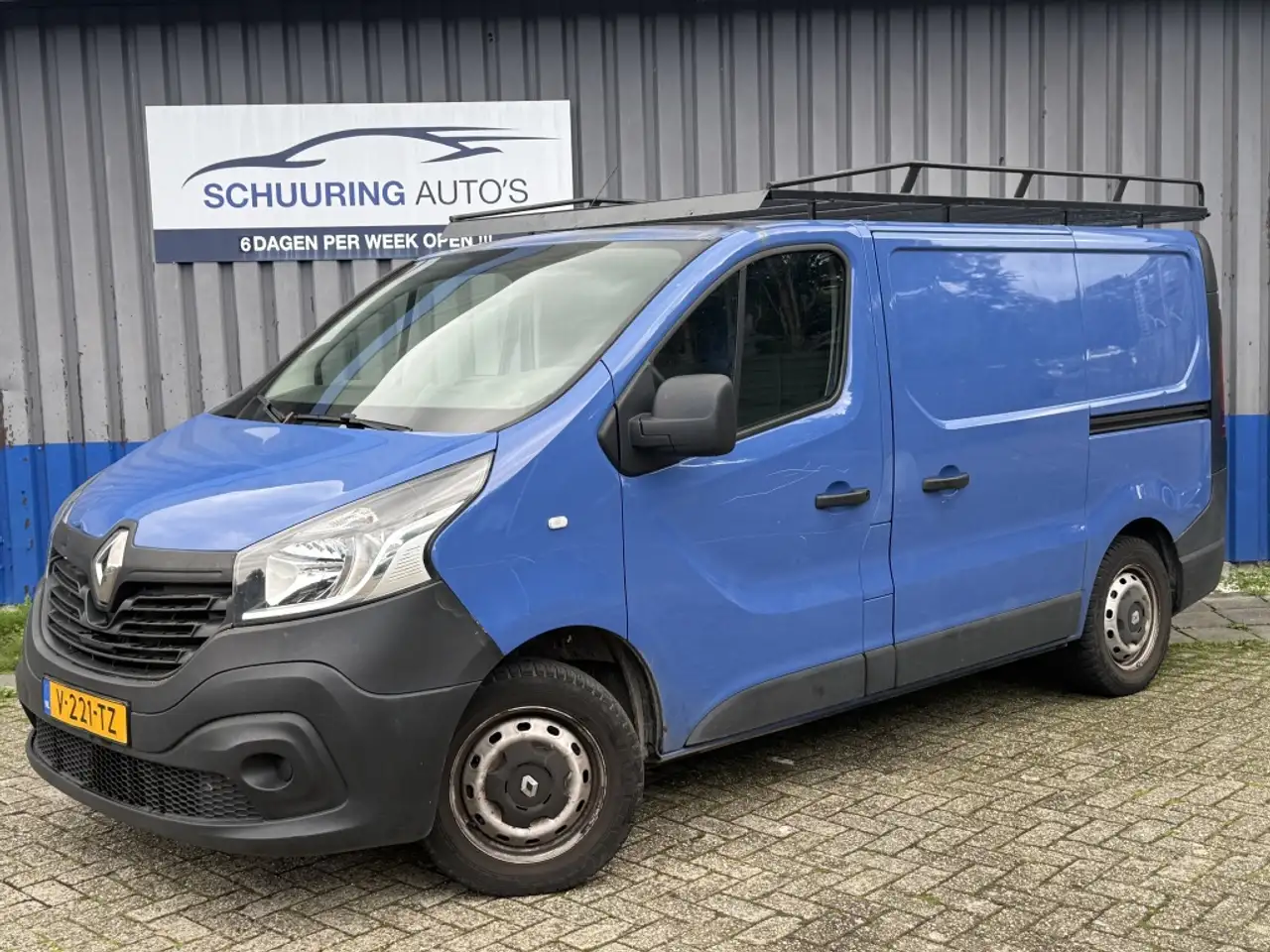 Renault Trafic 1.6 dCi T29 L1H1 Com — photo 1 of 17