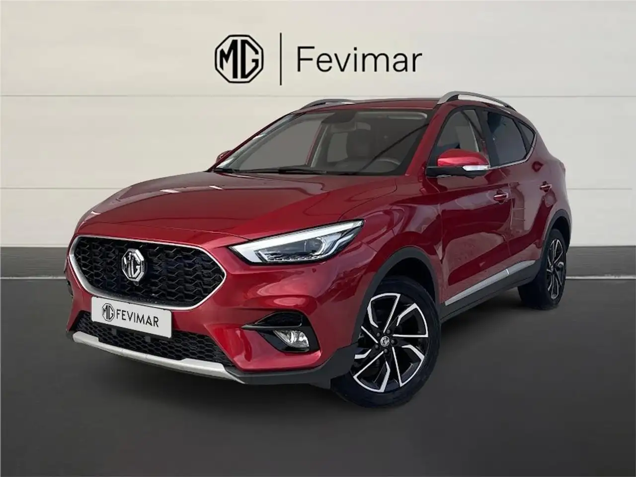 MG ZS 1.5 Luxury — photo 1 of 20
