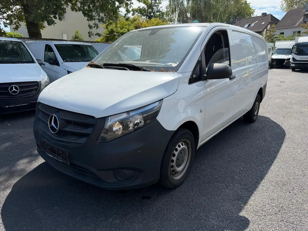 Mercedes-Benz Vito Kasten 111 CDI FWD lang — photo 1 of 14