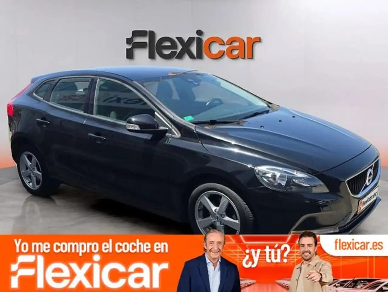 Volvo V40 D2 Inscription 120 — photo 1 of 15