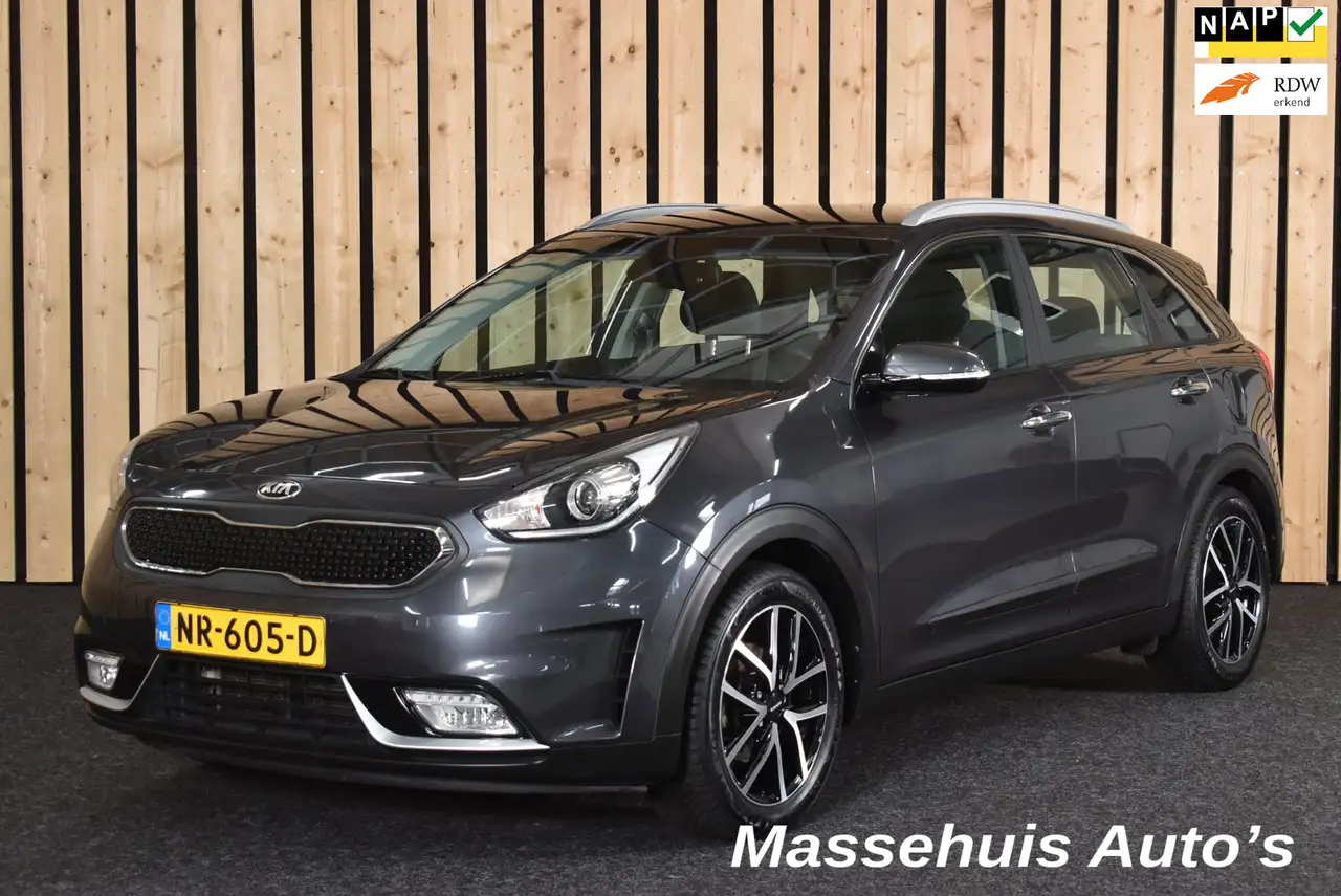 Kia Niro 1.6 GDi Hybrid First Edition Trekhaak CarPlay 129d — photo 1 of 40