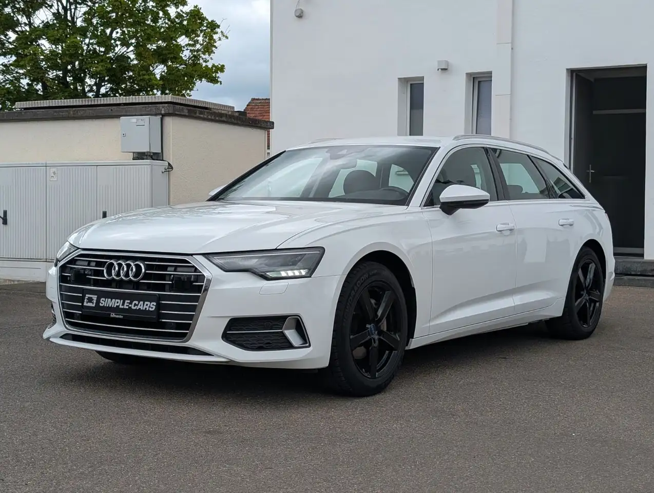 Audi A6 Avant 40 TDI sport*BUSINESS*KAMERA*ANHÄNGER* — photo 1 of 16