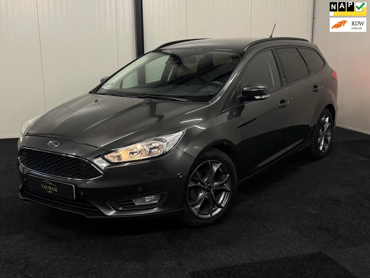 Ford Focus Wagon 1.0 2018 101PK CRUISE/CARPLAY/AIRCO/PDC/TREK — photo 1 of 40