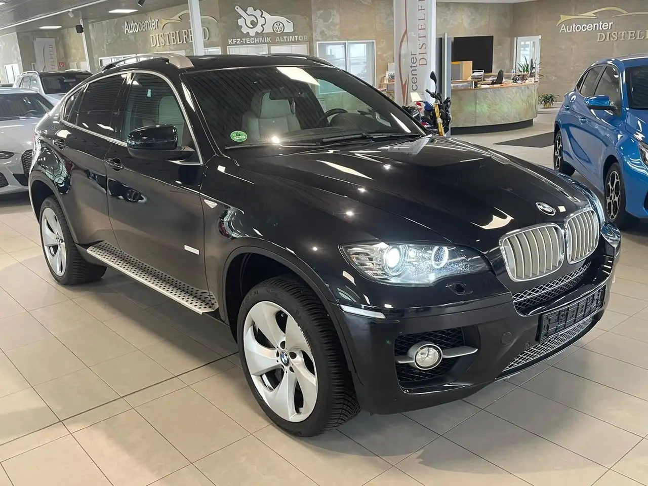 BMW X6 ActiveHybrid Luftfederung Schiebedach — photo 1 of 16