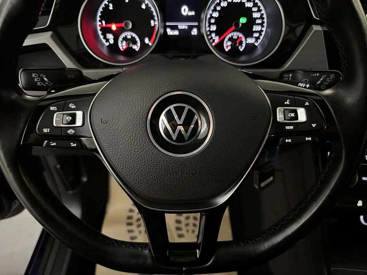 2022 Volkswagen Touran 2,0TDI DSG *NAVI*ACC*Sitzheizung*Alcantara*Getö..., photograph 7