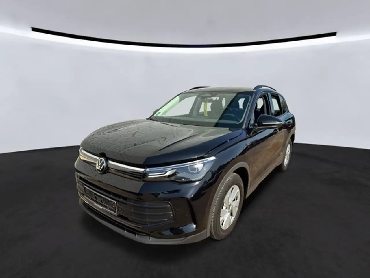 Volkswagen Tiguan 1.5 eTSI DSG Dig.Cockpit/Kamera/Navi — photo 1 of 6