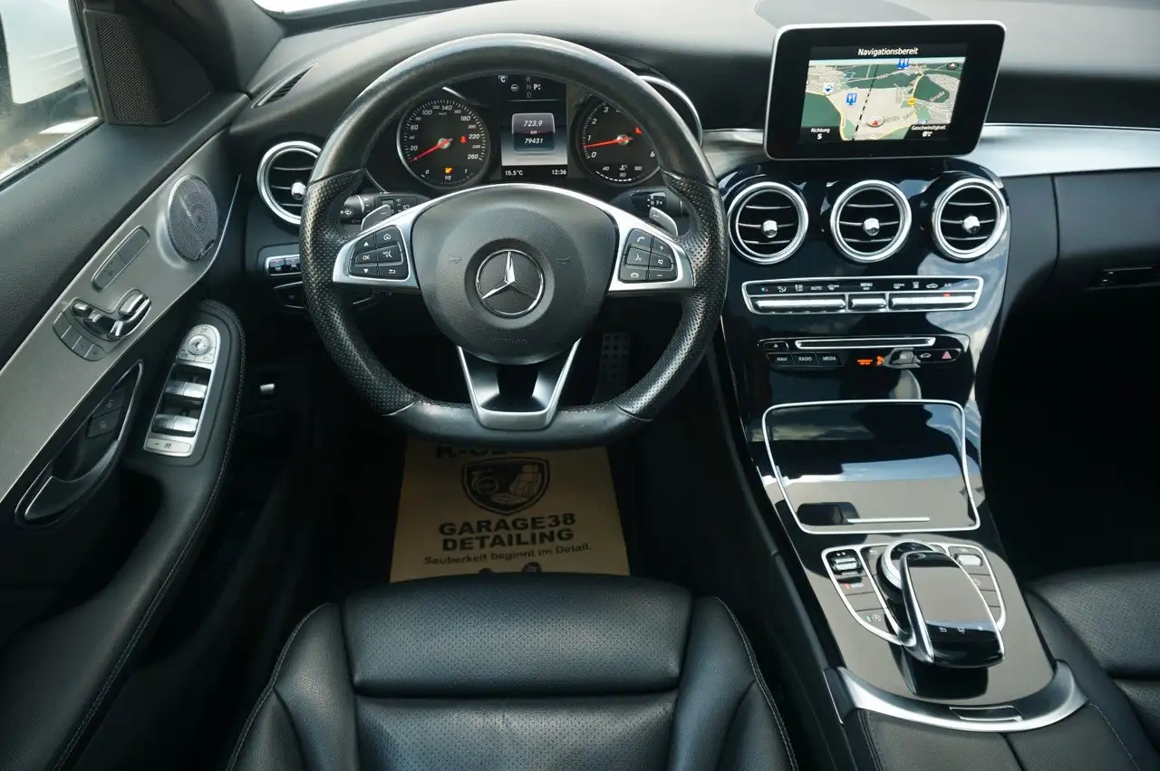 2016 Mercedes-Benz C 400 T 4M *3x AMG *VOLLAUSSTATTUNG *2. HAND, photograph 2