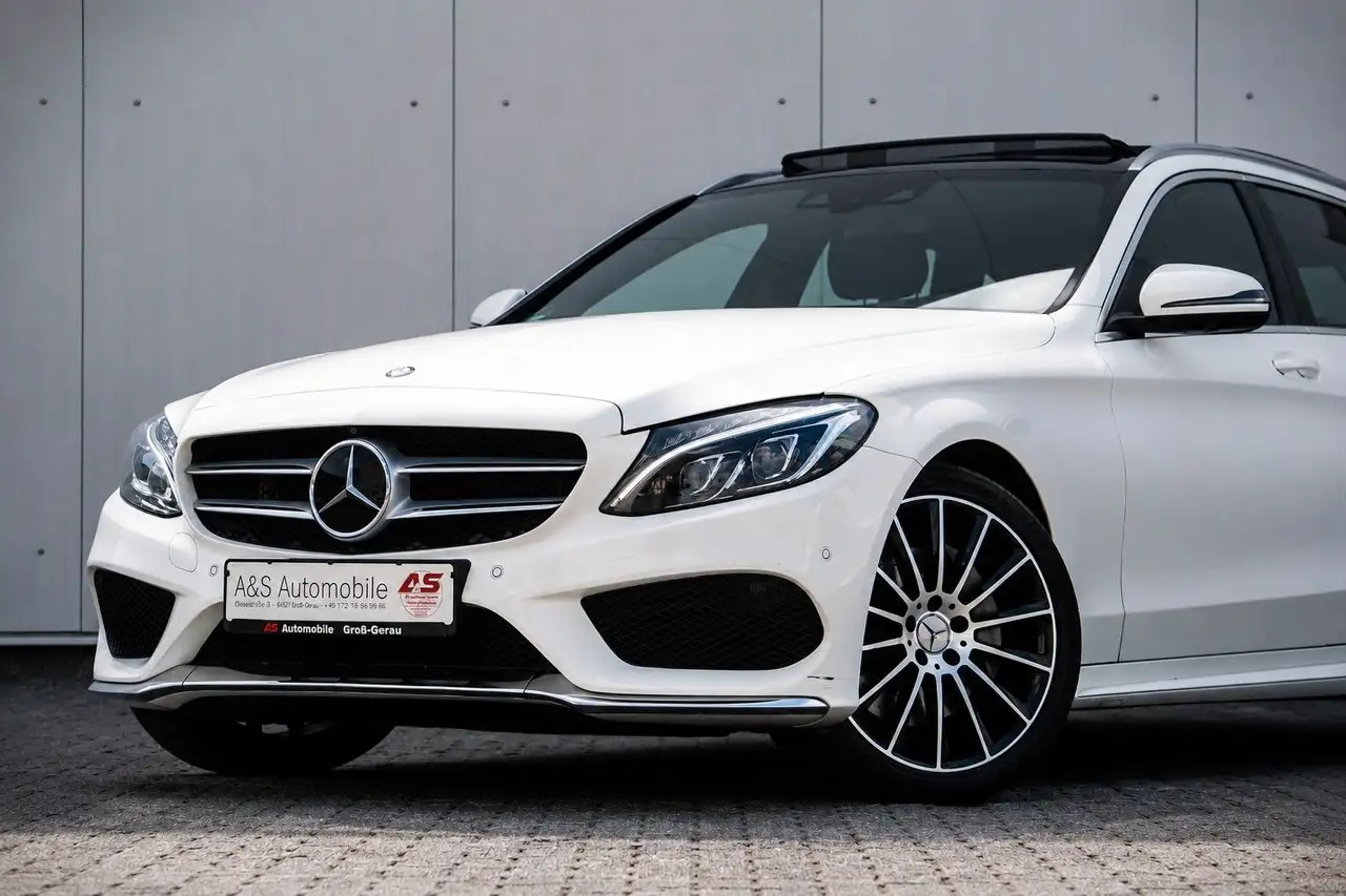 Mercedes-Benz C 400 T 4M *3x AMG *VOLLAUSSTATTUNG *2. HAND — photo 1 of 36