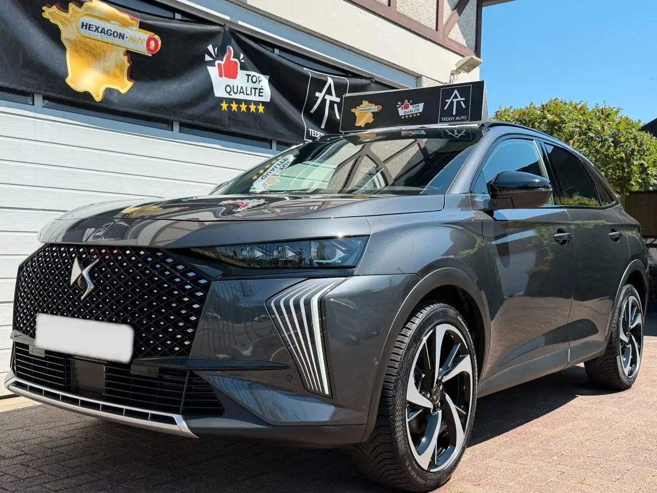 DS Automobiles DS 7 Crossback DS7 Etoile BlueHDI 130 EAT8 Panoramaschiebedach,Focal,Nappa,20" — photo 1 of 24
