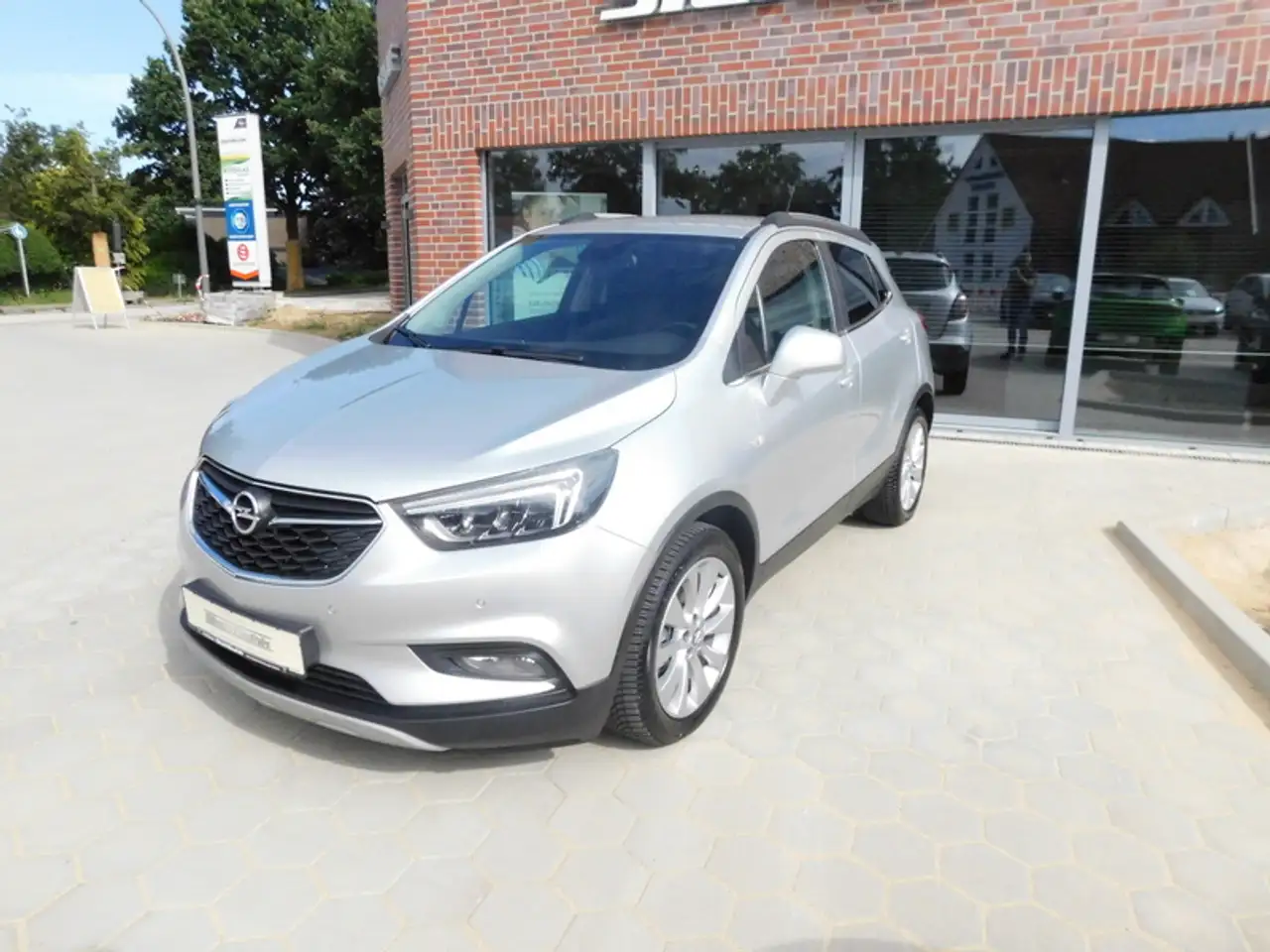 Opel Mokka X Innovation Start/Stop — photo 1 of 30