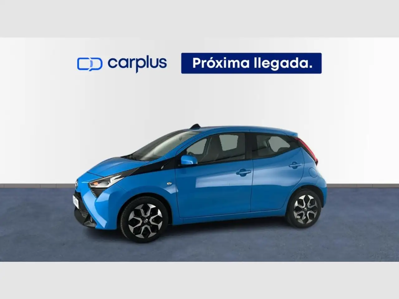 Toyota Aygo 70 x-clusiv — photo 1 of 3