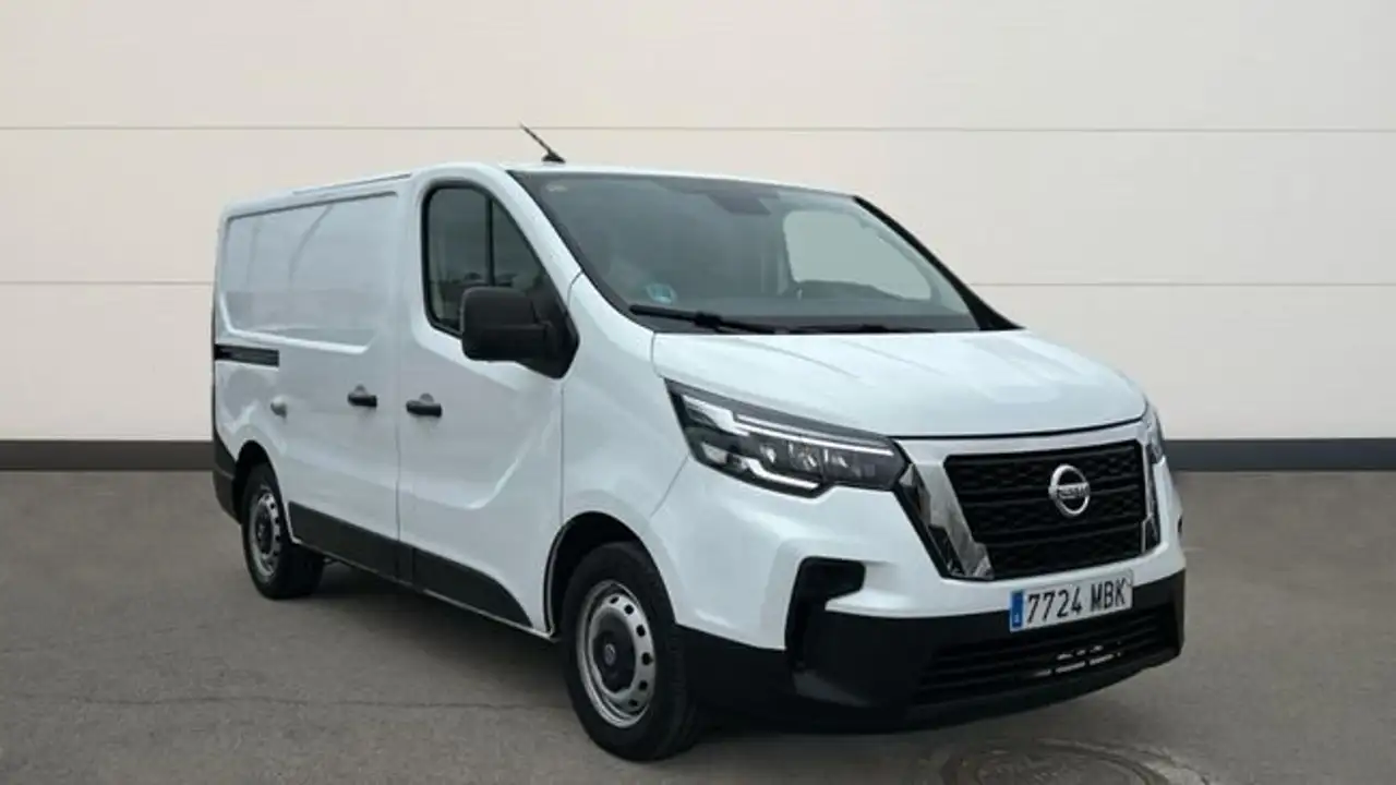 Nissan Primastar 2.0DCI 81KW GO L1H1 110 4P — photo 1 of 25