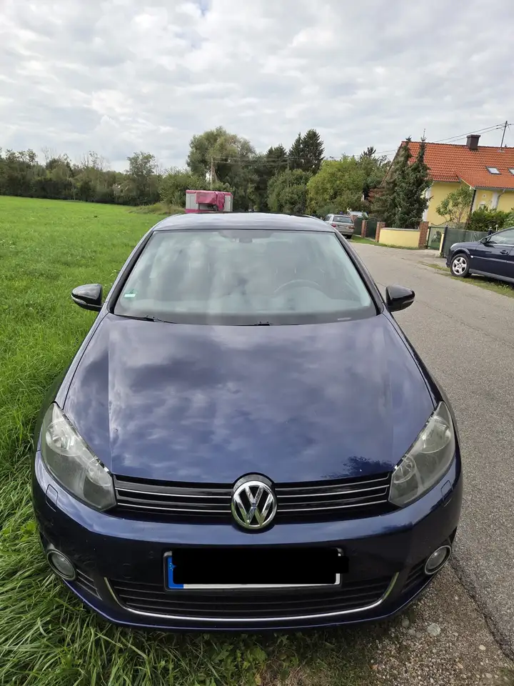 Volkswagen Golf Style — photo 1 of 15
