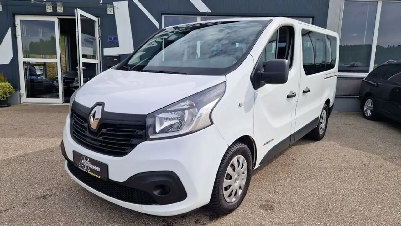 Renault Trafic L1H1 2,9t Expression ''9-Sitzer'' — photo 1 of 16