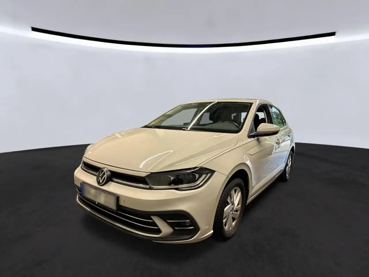 Volkswagen Polo 1.0 TSI Style DSG NAVI ACC LED SHZ PDC LM — photo 1 of 5
