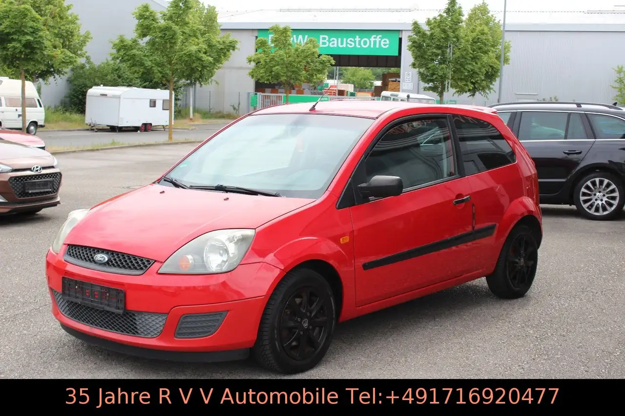 Ford Fiesta 1.3 Ambiente, Alu, Klima, TÜV neu — photo 1 of 21