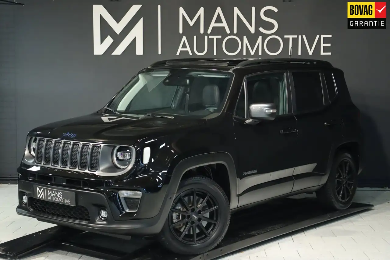 Jeep Renegade 4xe 240 Plug-in Hybrid Electric S / PANO / ACC / K — photo 1 of 31