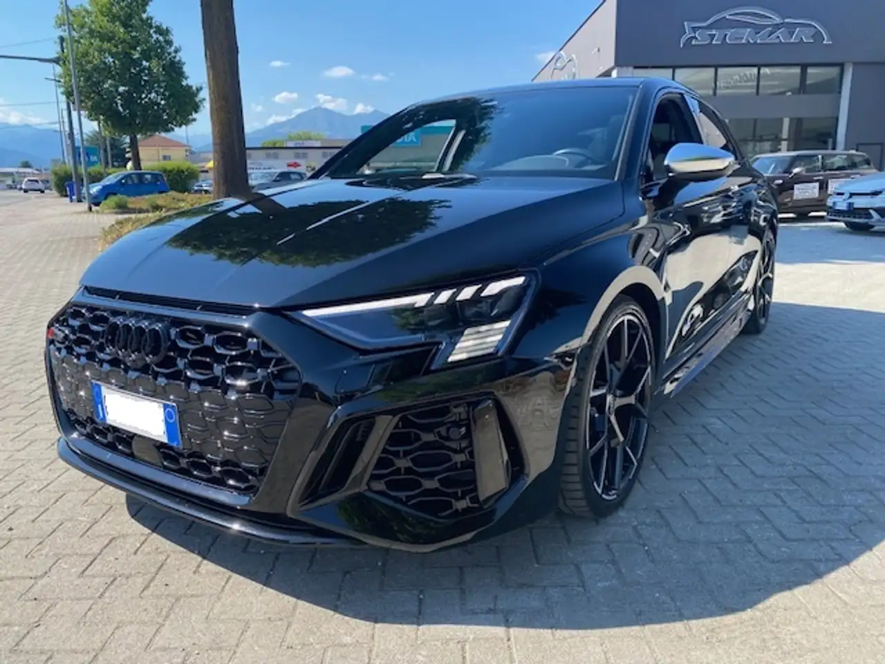 Audi RS3 2.5 tfsi quattro s-tronic — photo 1 of 15