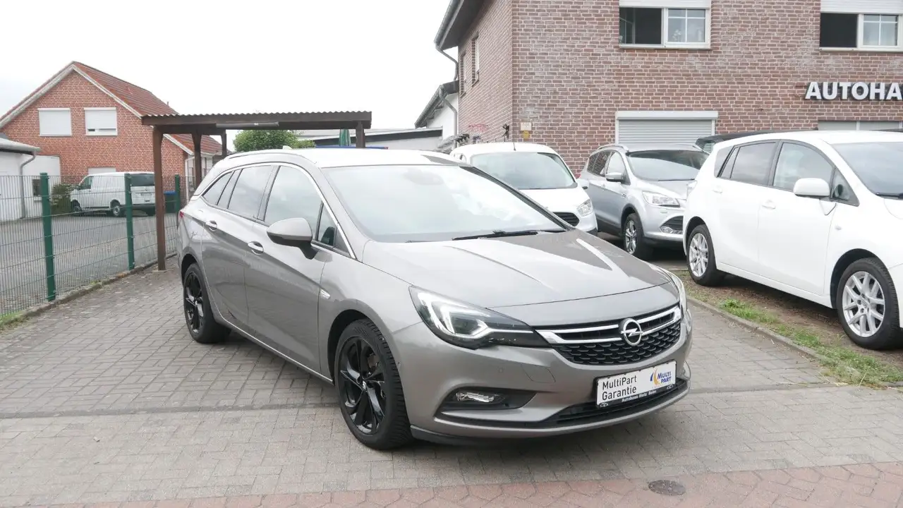 Opel Astra ST Turbo Dynamic — photo 1 of 15