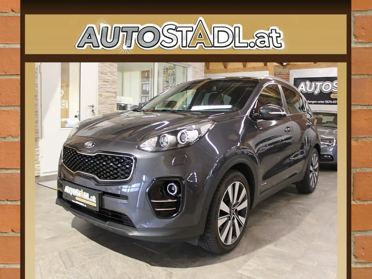Kia Sportage 2.0 CRDi Platin 4WD/AHV-LEDER-NAVI-XENON-VOLL!! — photo 1 of 18
