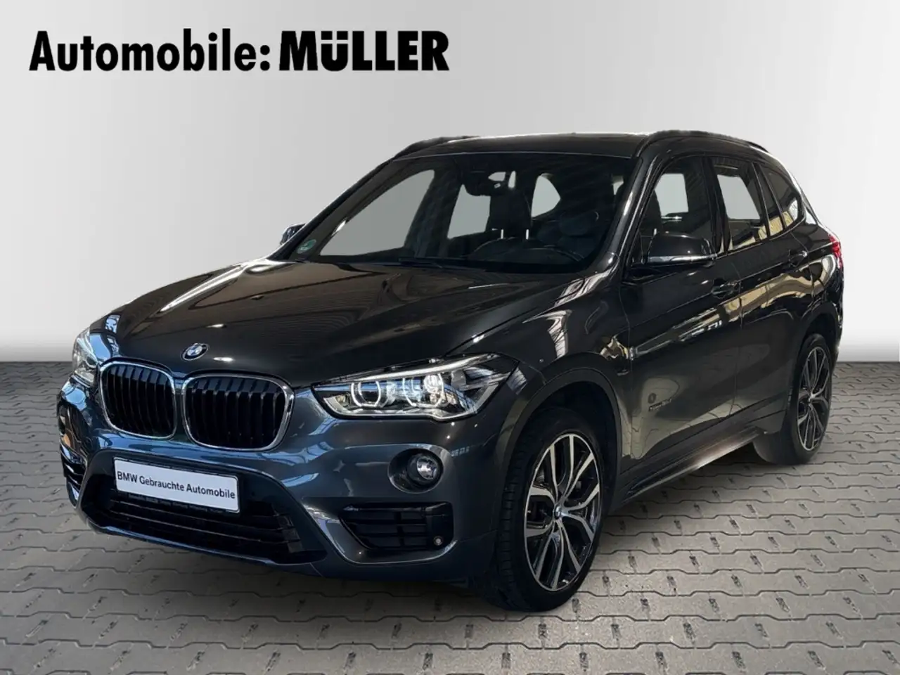 BMW X1 18 d Sport Line El. Panodach Navi LED El. Heckklap — photo 1 of 25
