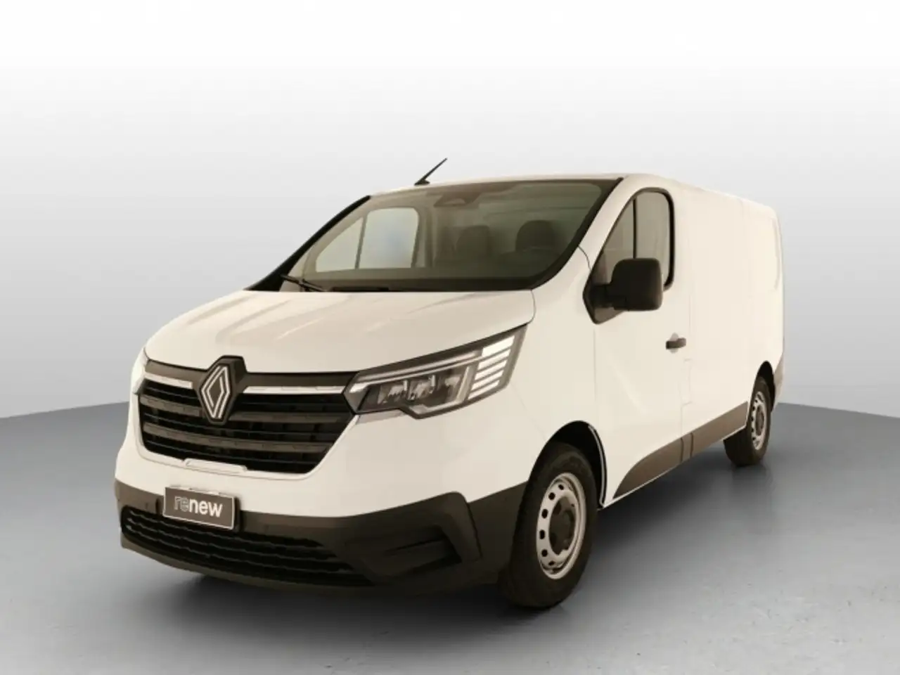 Renault Trafic Trafic van T27 2.0 blue dci 150cv L1H1 — photo 1 of 13