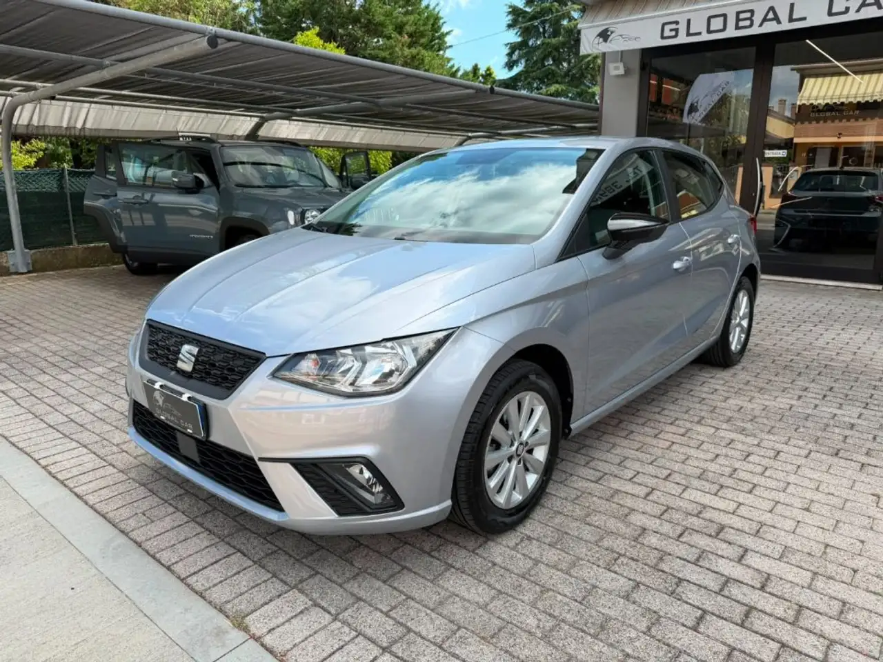 SEAT Ibiza 1.0 MPI 5 porte Style — photo 1 of 15