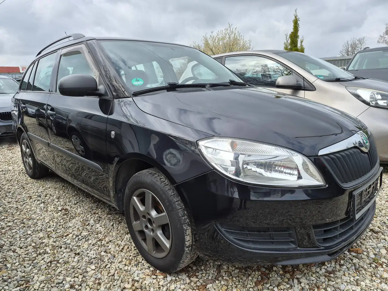 Skoda Fabia Special — photo 1 of 12