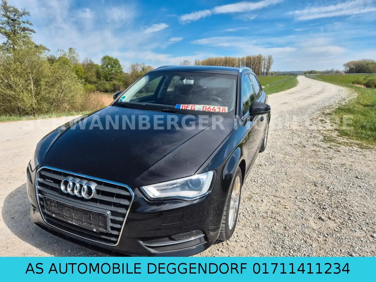 Audi A3 Sportback Ambiente Quattro-XENON-NAVI-EURO6 — photo 1 of 15
