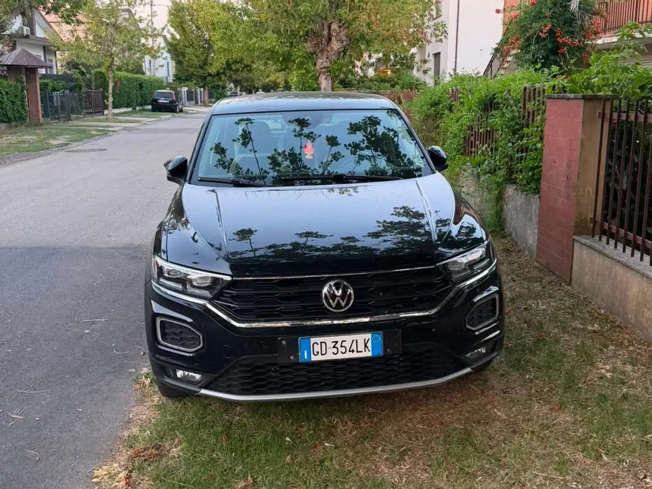 Volkswagen T-Roc T-Roc I 2017 1.5 tsi Advanced dsg — photo 1 of 9