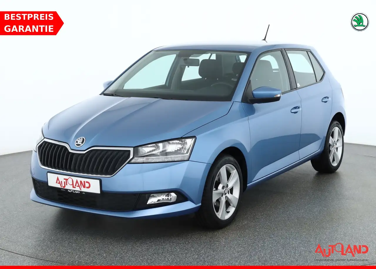 Skoda Fabia 1.0 MPI Cool Plus Klima DAB PDC Bluetooth — photo 1 of 15