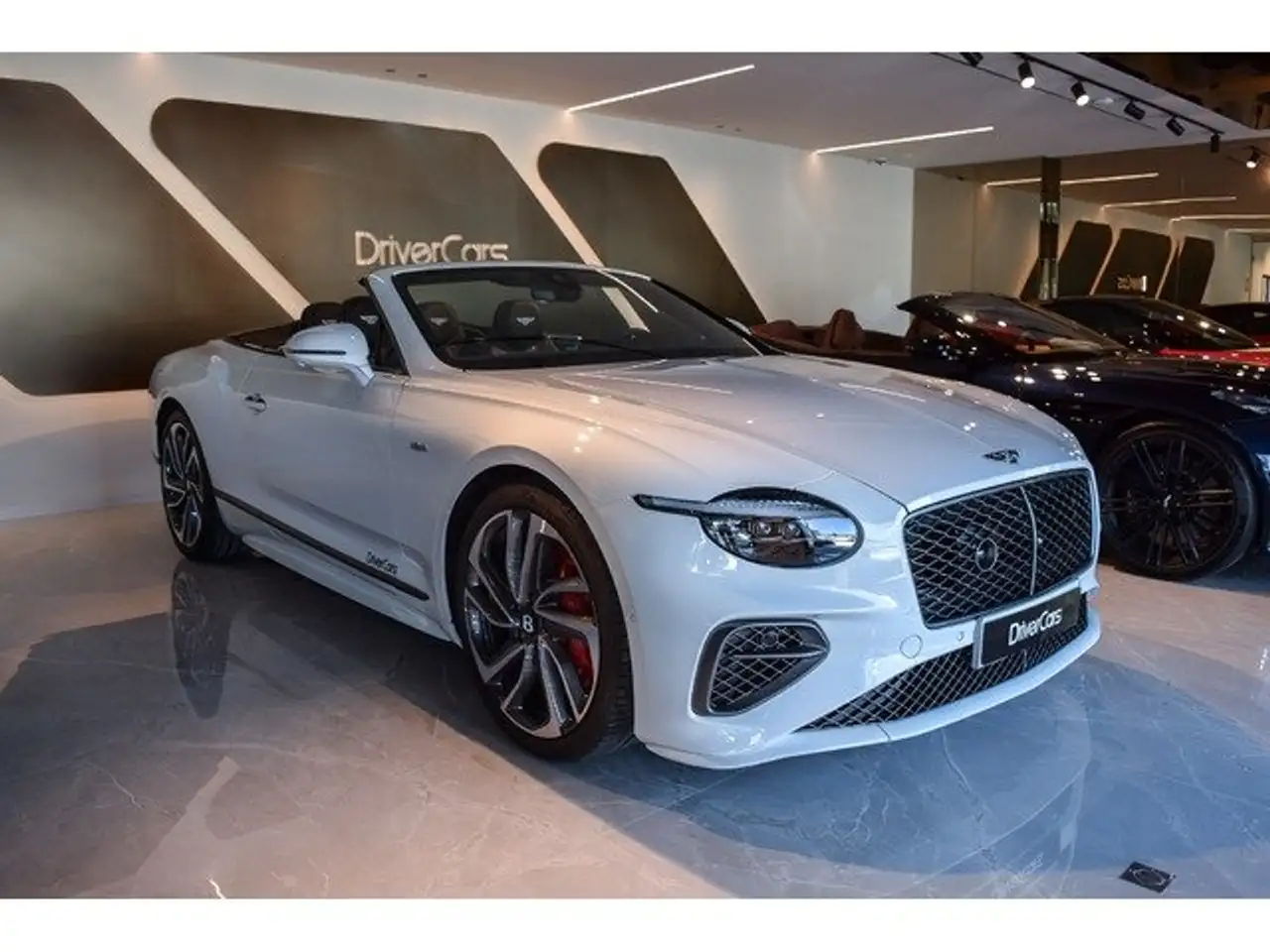 Bentley Continental GTC Cabrio Speed V8 Hybrid 575 kW (782 CV) — photo 1 of 15