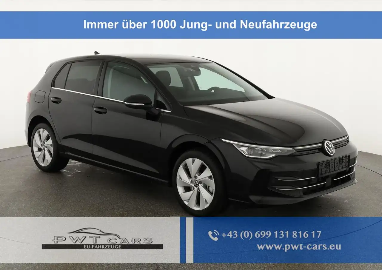 Volkswagen Golf 1.5 TSI eHybrid 150 kW VIII Style, AHK, Navi, K... — photo 1 of 37