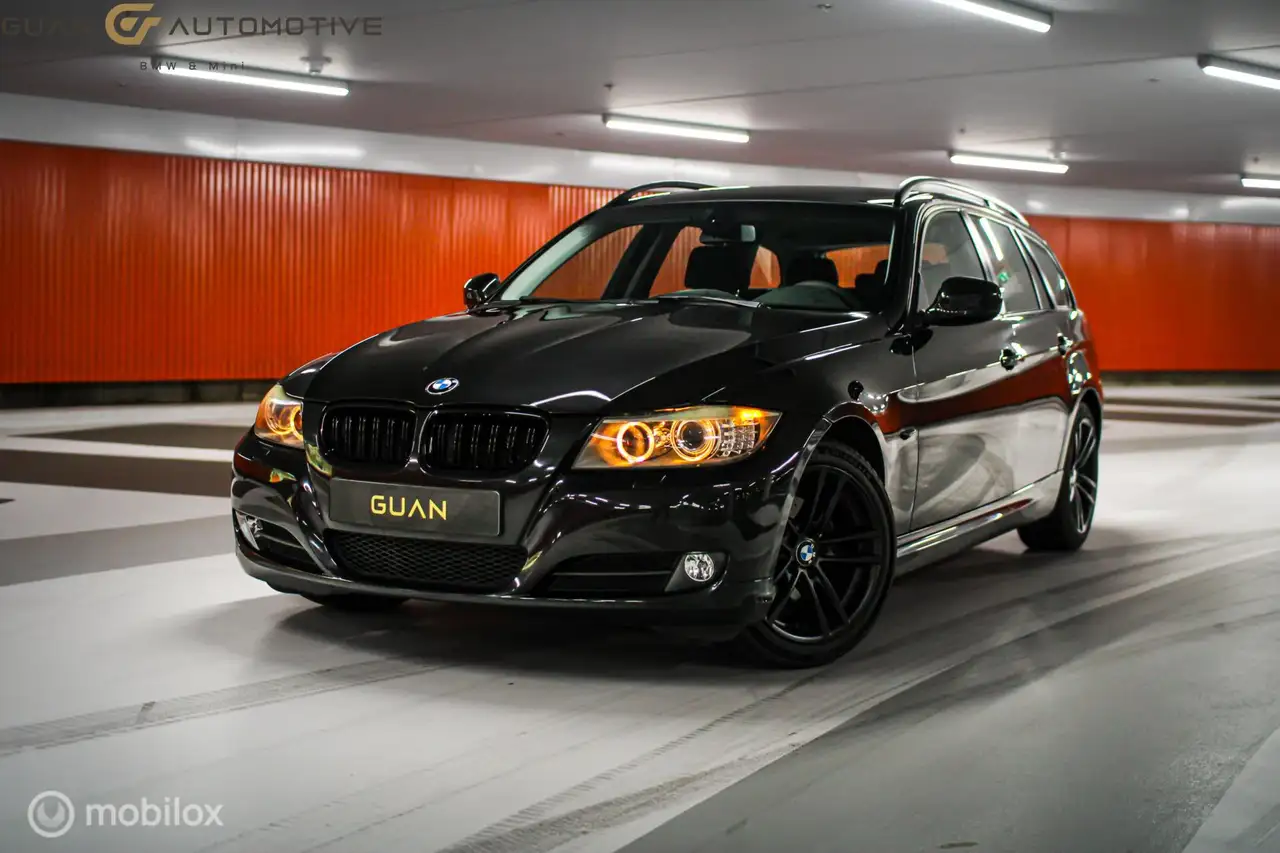 BMW 3-serie Touring | TREKHAAK | XENON | CARPLAY | — photo 1 of 27